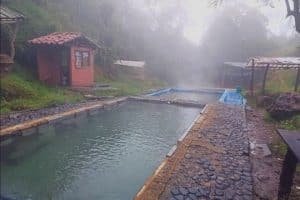 El Pino La Gruta Hot Springs